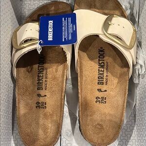 Birkenstock Cream and Gold Sandals with Adjustable Straps